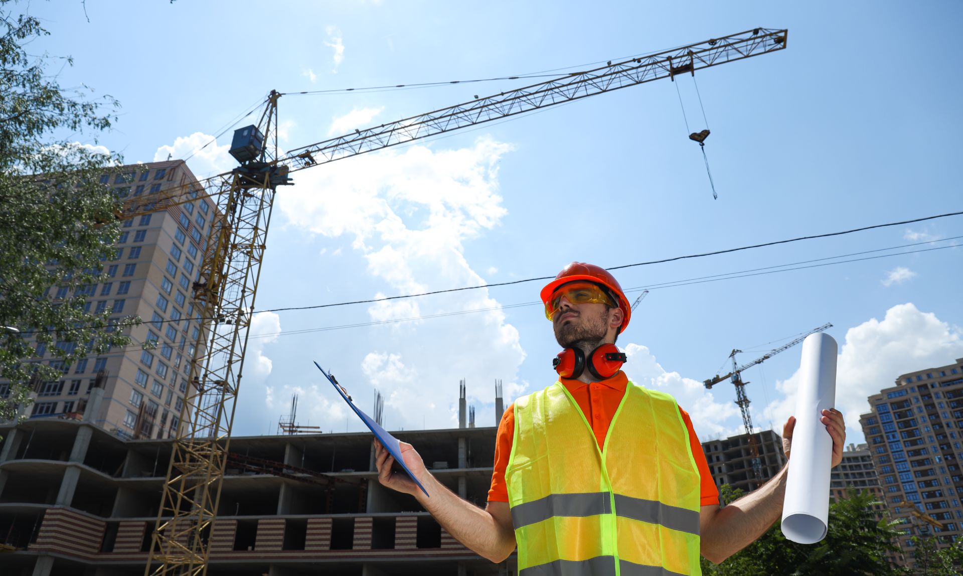Choosing the Right Aerial Equipment for Your Construction Project